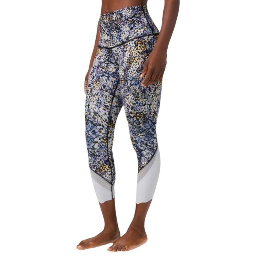 Lululemon Wunder Under Crop High Rise Luxtreme Floral Metropolis size 6